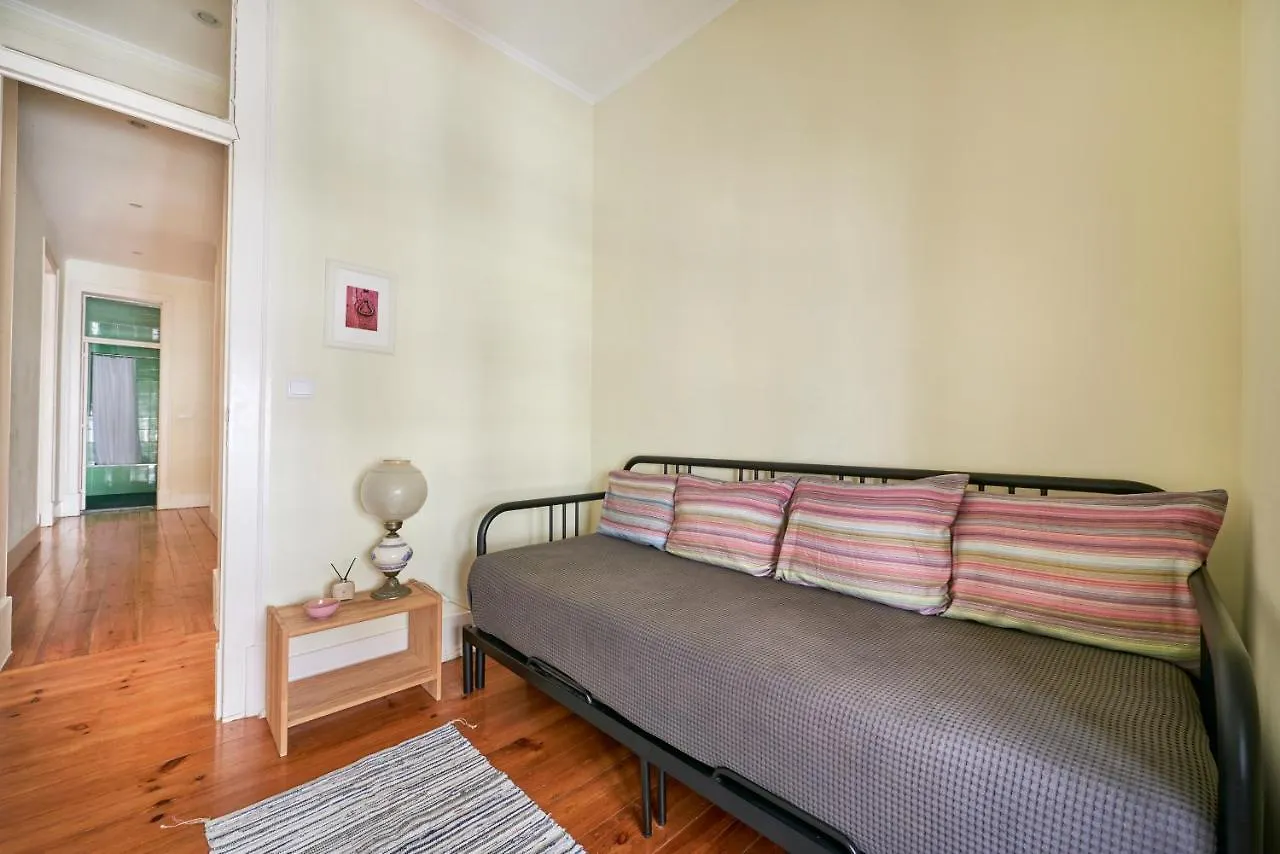 דירה ליסבון Renovated Spacious Baixa Apartment, By Timecooler