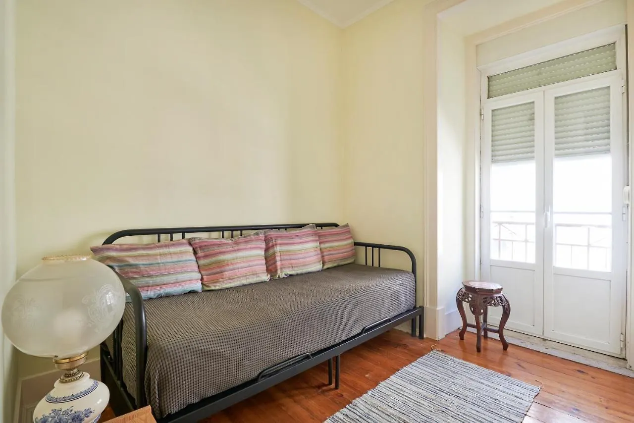ליסבון Renovated Spacious Baixa Apartment, By Timecooler דירה