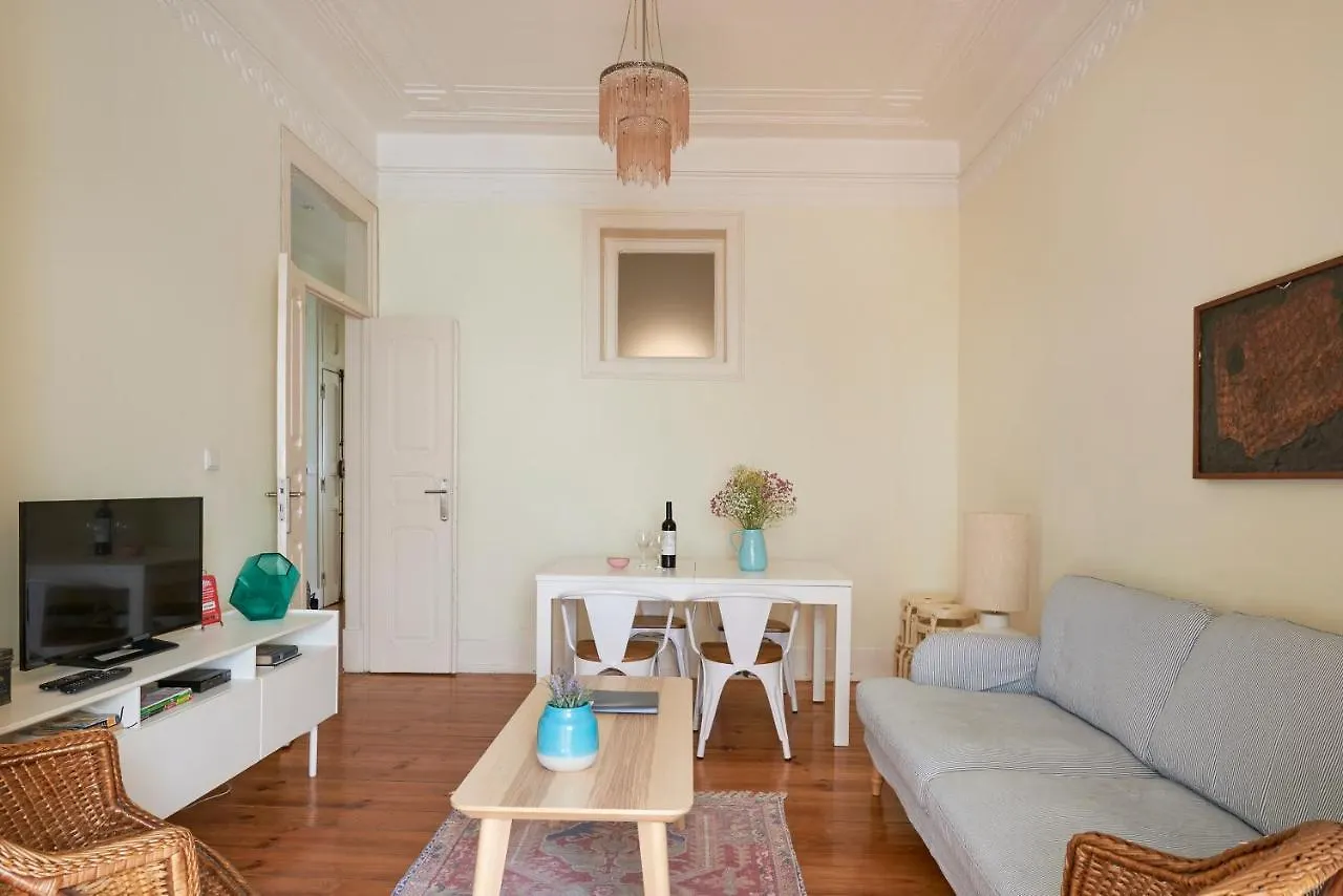 ליסבון Renovated Spacious Baixa Apartment, By Timecooler דירה